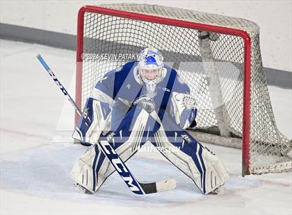 Thumbnail 2 in Darien @ Warde/Ludlowe photogallery.