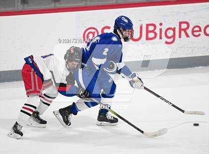 Thumbnail 1 in Darien @ Warde/Ludlowe photogallery.