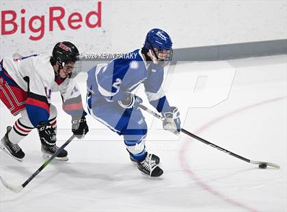 Thumbnail 1 in Darien @ Warde/Ludlowe photogallery.