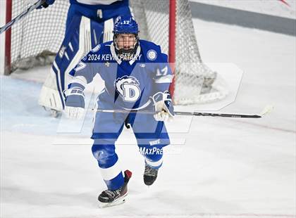 Thumbnail 3 in Darien @ Warde/Ludlowe photogallery.