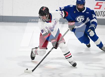 Thumbnail 2 in Darien @ Warde/Ludlowe photogallery.