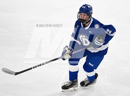 Thumbnail 1 in Darien @ Warde/Ludlowe photogallery.