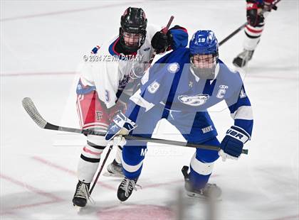 Thumbnail 2 in Darien @ Warde/Ludlowe photogallery.