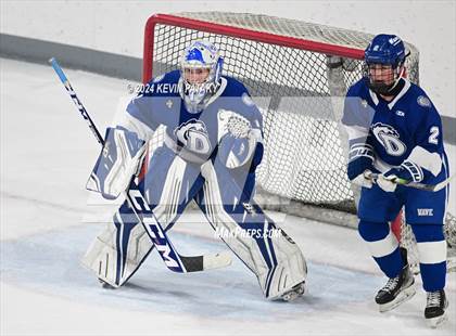 Thumbnail 3 in Darien @ Warde/Ludlowe photogallery.