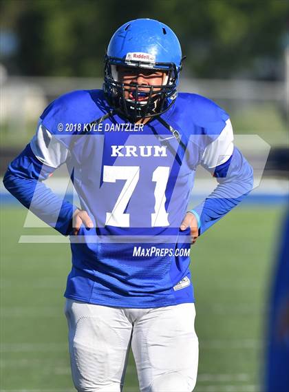 Thumbnail 3 in Peaster @ Krum photogallery.
