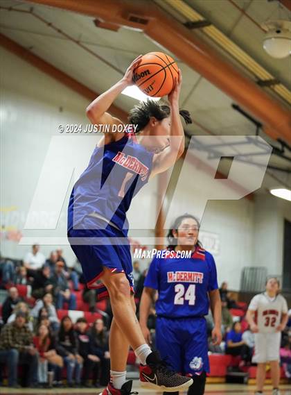 Thumbnail 1 in McDermitt @ Carlin photogallery.