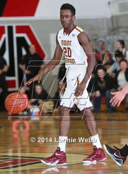 Thumbnail 1 in Kelowna vs Mt. Vernon (REB Invitational) photogallery.