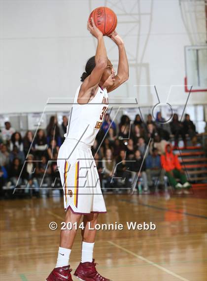 Thumbnail 2 in Kelowna vs Mt. Vernon (REB Invitational) photogallery.