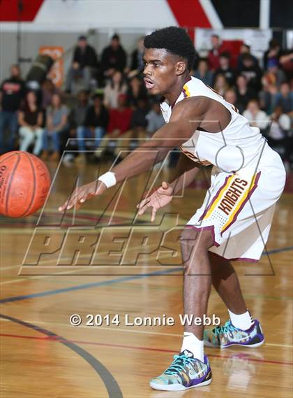 Thumbnail 2 in Kelowna vs Mt. Vernon (REB Invitational) photogallery.