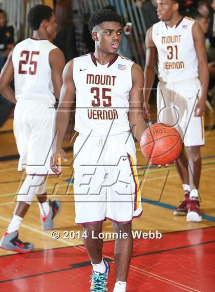 Thumbnail 1 in Kelowna vs Mt. Vernon (REB Invitational) photogallery.