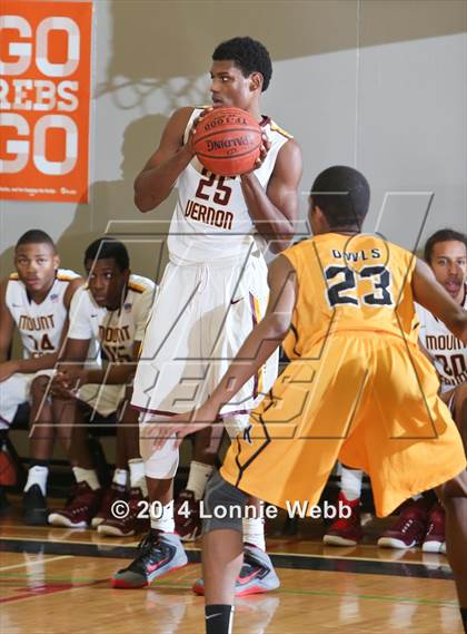 Thumbnail 3 in Kelowna vs Mt. Vernon (REB Invitational) photogallery.