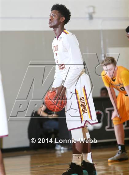 Thumbnail 2 in Kelowna vs Mt. Vernon (REB Invitational) photogallery.