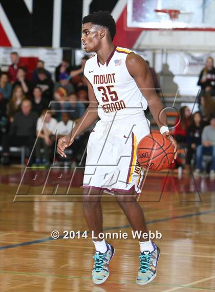 Thumbnail 1 in Kelowna vs Mt. Vernon (REB Invitational) photogallery.