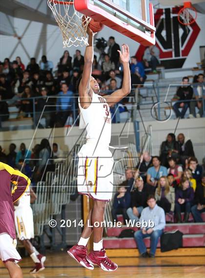 Thumbnail 2 in Kelowna vs Mt. Vernon (REB Invitational) photogallery.