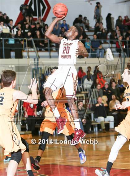 Thumbnail 1 in Kelowna vs Mt. Vernon (REB Invitational) photogallery.