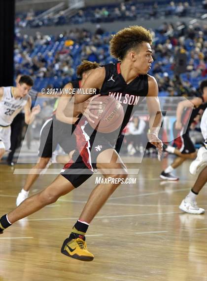 Thumbnail 1 in West Seattle vs. Wilson (WIAA 3A Quarterfinal)  photogallery.