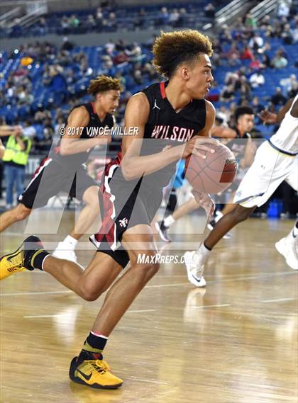 Thumbnail 2 in West Seattle vs. Wilson (WIAA 3A Quarterfinal)  photogallery.