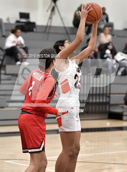 Thumbnail 2 in King vs. Legacy (Troy Classic) photogallery.