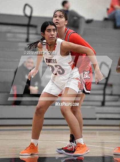 Thumbnail 1 in King vs. Legacy (Troy Classic) photogallery.