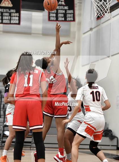 Thumbnail 2 in King vs. Legacy (Troy Classic) photogallery.