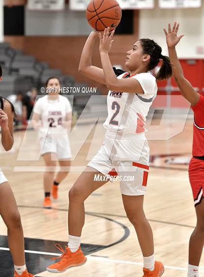 Thumbnail 1 in King vs. Legacy (Troy Classic) photogallery.