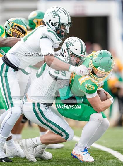 Thumbnail 1 in Dutch Fork vs Summerville (SCHSL 5A Div.1 Final) photogallery.