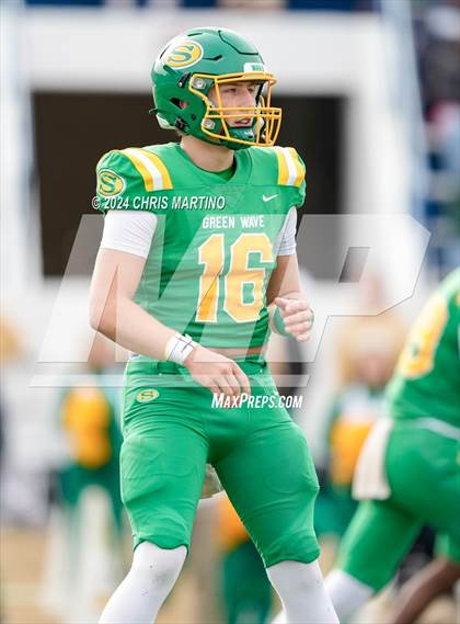 Thumbnail 3 in Dutch Fork vs Summerville (SCHSL 5A Div.1 Final) photogallery.