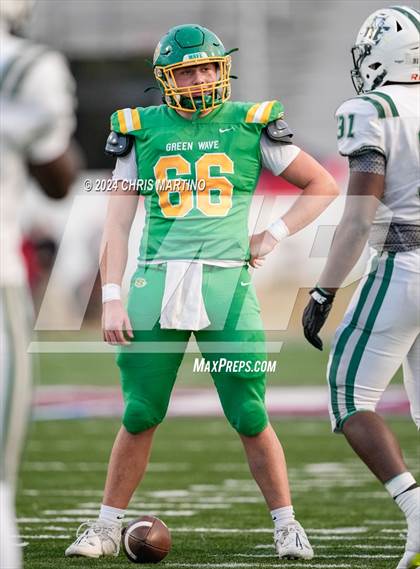 Thumbnail 2 in Dutch Fork vs Summerville (SCHSL 5A Div.1 Final) photogallery.
