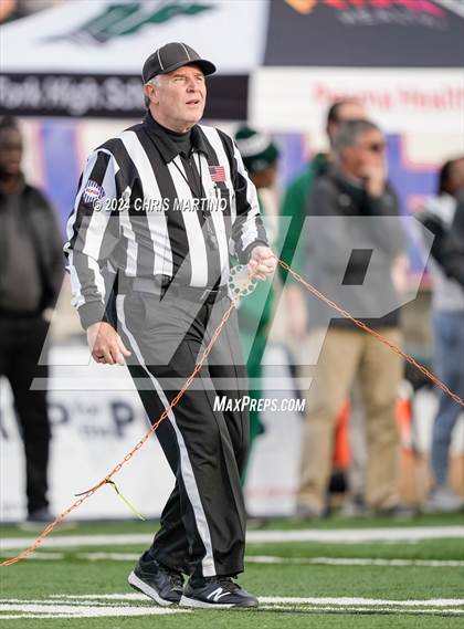 Thumbnail 2 in Dutch Fork vs Summerville (SCHSL 5A Div.1 Final) photogallery.