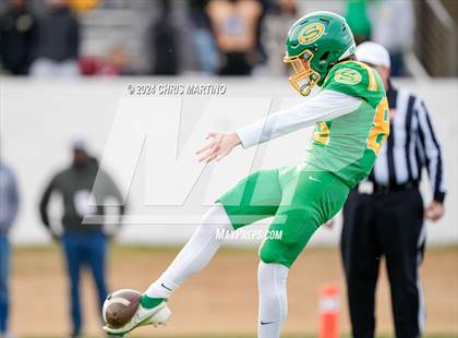 Thumbnail 3 in Dutch Fork vs Summerville (SCHSL 5A Div.1 Final) photogallery.