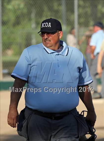 Thumbnail 2 in Bear River vs Whitney (CIF SJS D3 Final) photogallery.