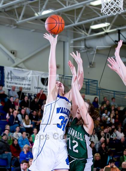 Thumbnail 3 in Cornwall Central vs. Wallkill (Section 9 Class A Final) photogallery.