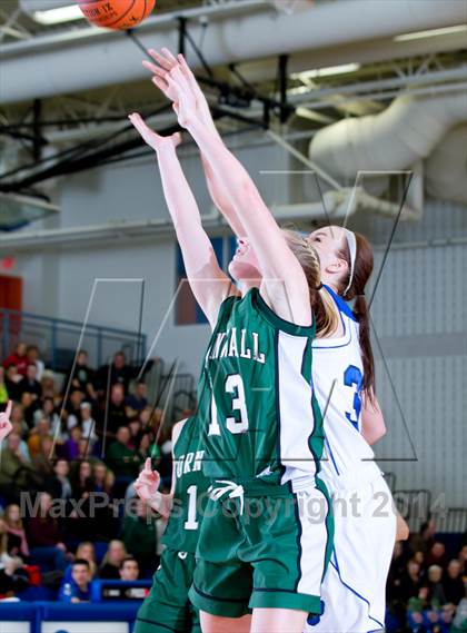 Thumbnail 2 in Cornwall Central vs. Wallkill (Section 9 Class A Final) photogallery.