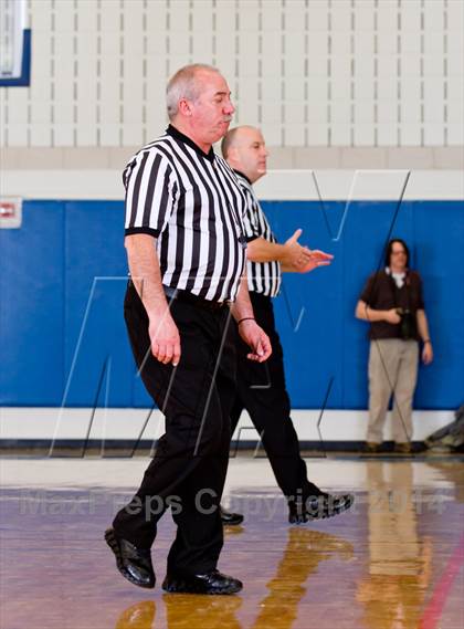 Thumbnail 1 in Cornwall Central vs. Wallkill (Section 9 Class A Final) photogallery.