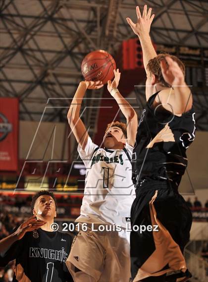Thumbnail 2 in Chino Hills vs. Bishop Montgomery (CIF SoCal Regional Open Division Final) photogallery.