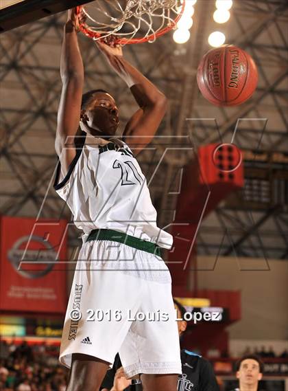 Thumbnail 1 in Chino Hills vs. Bishop Montgomery (CIF SoCal Regional Open Division Final) photogallery.