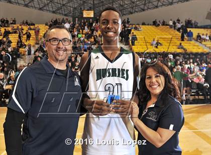 Thumbnail 1 in Chino Hills vs. Bishop Montgomery (CIF SoCal Regional Open Division Final) photogallery.