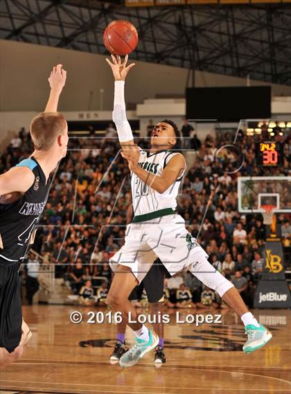 Thumbnail 2 in Chino Hills vs. Bishop Montgomery (CIF SoCal Regional Open Division Final) photogallery.