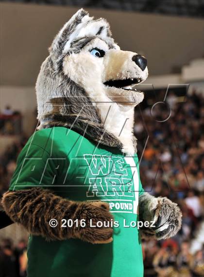 Thumbnail 1 in Chino Hills vs. Bishop Montgomery (CIF SoCal Regional Open Division Final) photogallery.