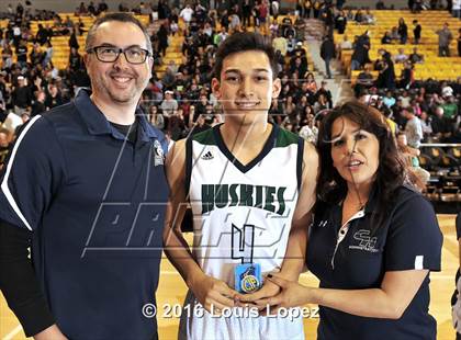 Thumbnail 3 in Chino Hills vs. Bishop Montgomery (CIF SoCal Regional Open Division Final) photogallery.