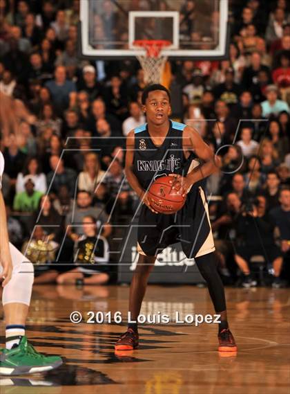 Thumbnail 2 in Chino Hills vs. Bishop Montgomery (CIF SoCal Regional Open Division Final) photogallery.