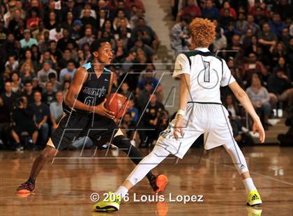 Thumbnail 1 in Chino Hills vs. Bishop Montgomery (CIF SoCal Regional Open Division Final) photogallery.