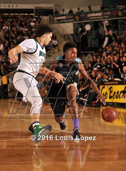 Thumbnail 3 in Chino Hills vs. Bishop Montgomery (CIF SoCal Regional Open Division Final) photogallery.