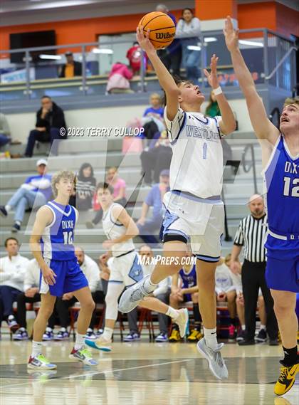 Thumbnail 1 in Westlake vs. Dixie (Falcon Classic) photogallery.