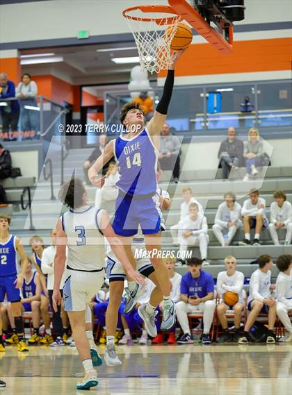 Thumbnail 2 in Westlake vs. Dixie (Falcon Classic) photogallery.