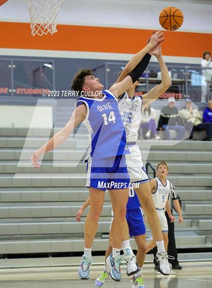 Thumbnail 1 in Westlake vs. Dixie (Falcon Classic) photogallery.