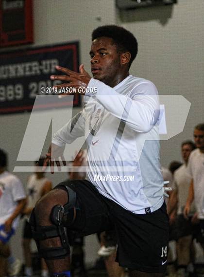 Thumbnail 1 in On Top Athletics Exposure Camp  photogallery.