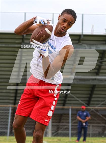 Thumbnail 2 in On Top Athletics Exposure Camp  photogallery.