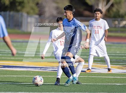 Thumbnail 2 in Arleta vs. Quartz Hill photogallery.