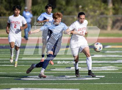 Thumbnail 2 in Arleta vs. Quartz Hill photogallery.